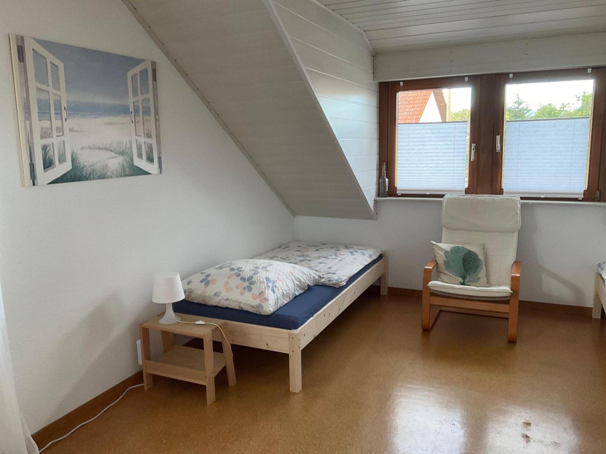 Ferienwohnung-Loesch นอยเอนบวร์ก อัม ไรน์ ภายนอก รูปภาพ